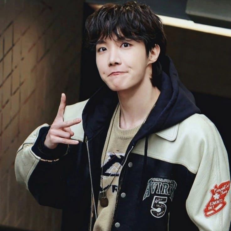 제이홉 (방탄소년단)의 비하인드 컷