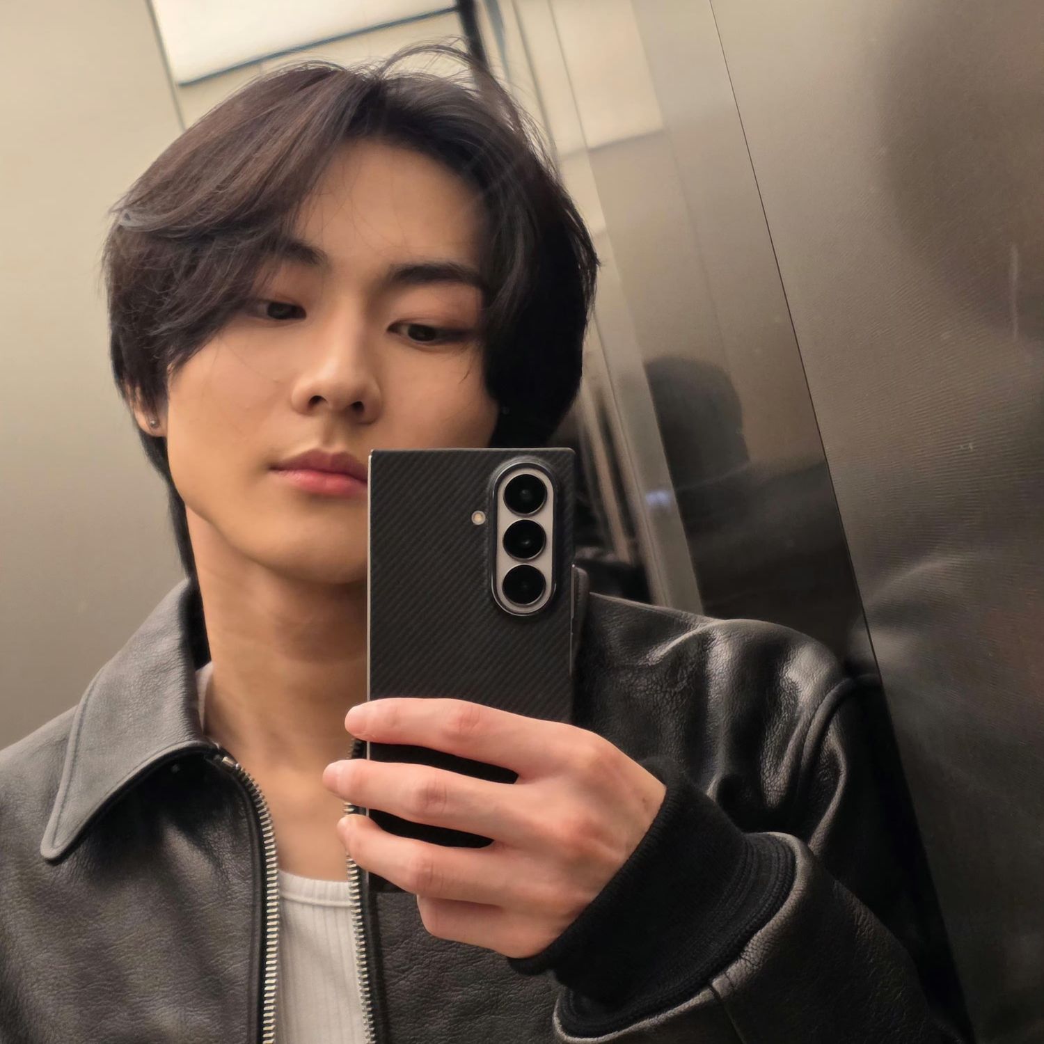 Latest photo of Jungwon (ENHYPEN)