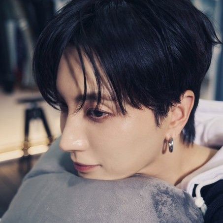 A moment captured by Leeteuk (Super Junior)'s fan