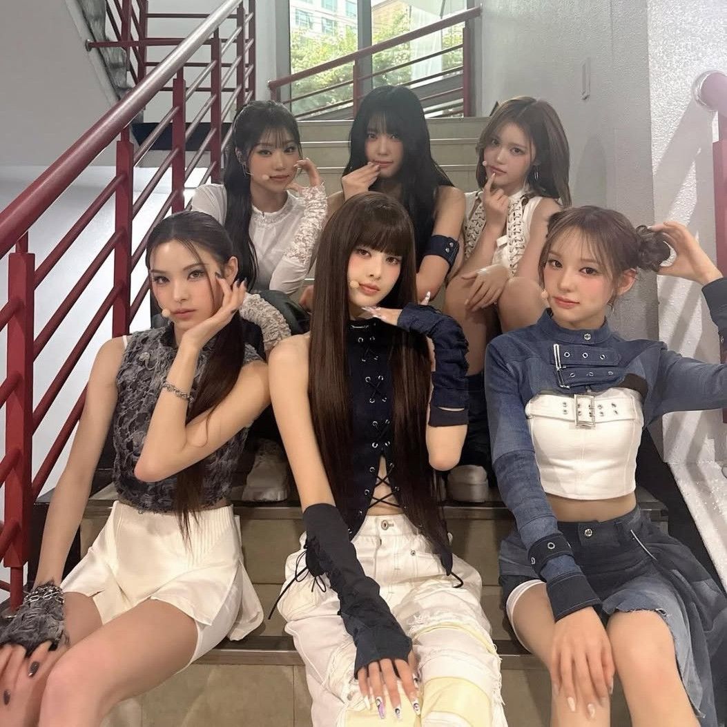 A moment captured by izna's fan