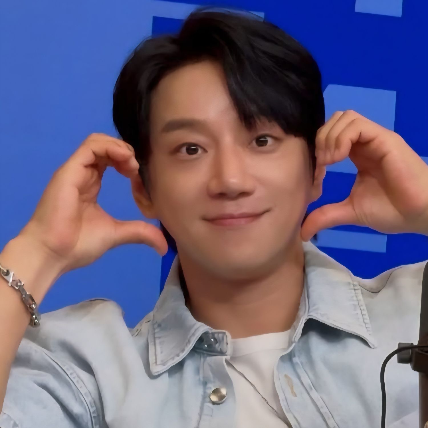 A moment captured by Hwang Chiyeol's fan