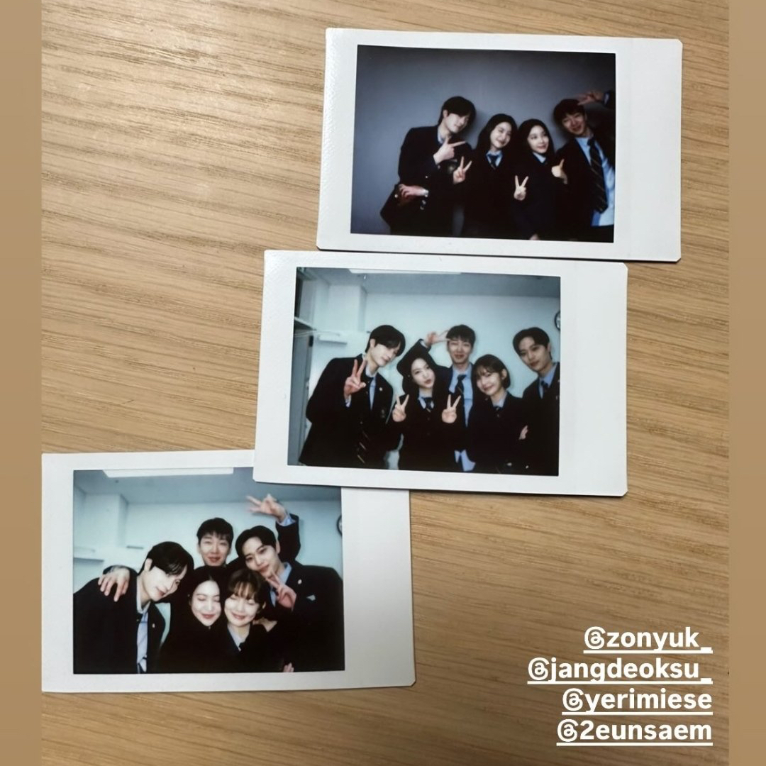 Foto terbaru Yeri (Red Velvet)