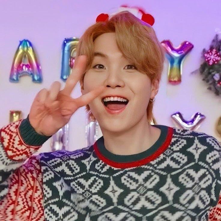 Foto terbaru SUGA (BTS)