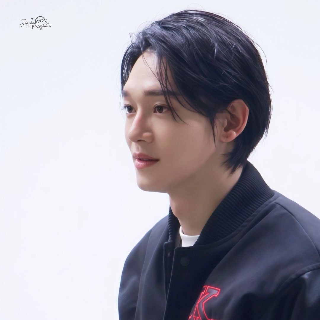 A moment captured by Chen (EXO)'s fan