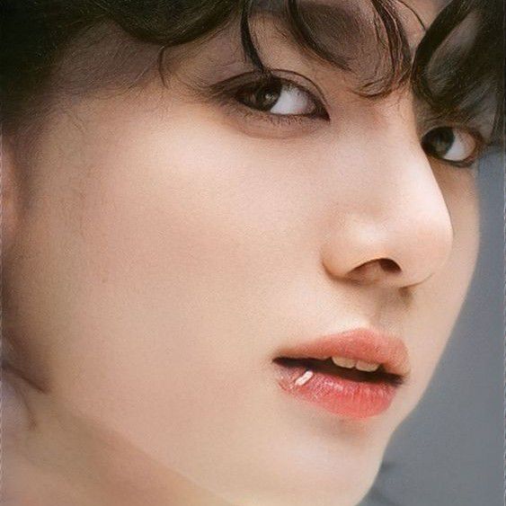 Postingan bintang K-pop yang paling disorot saat ini