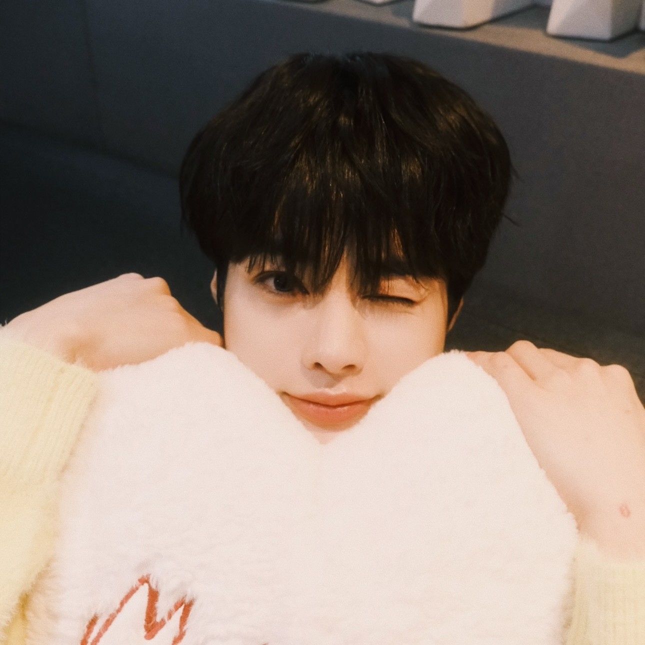 Behind-the-scenes cut of Hanbin (TEMPEST)