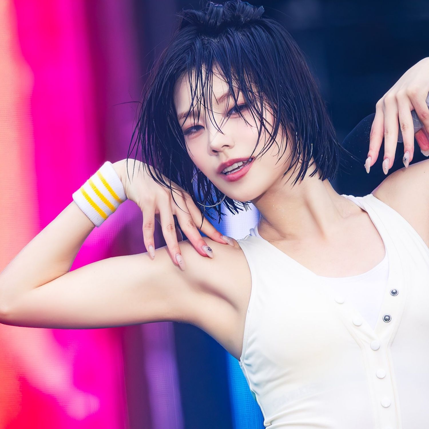 Latest photo of Yeji (ITZY)