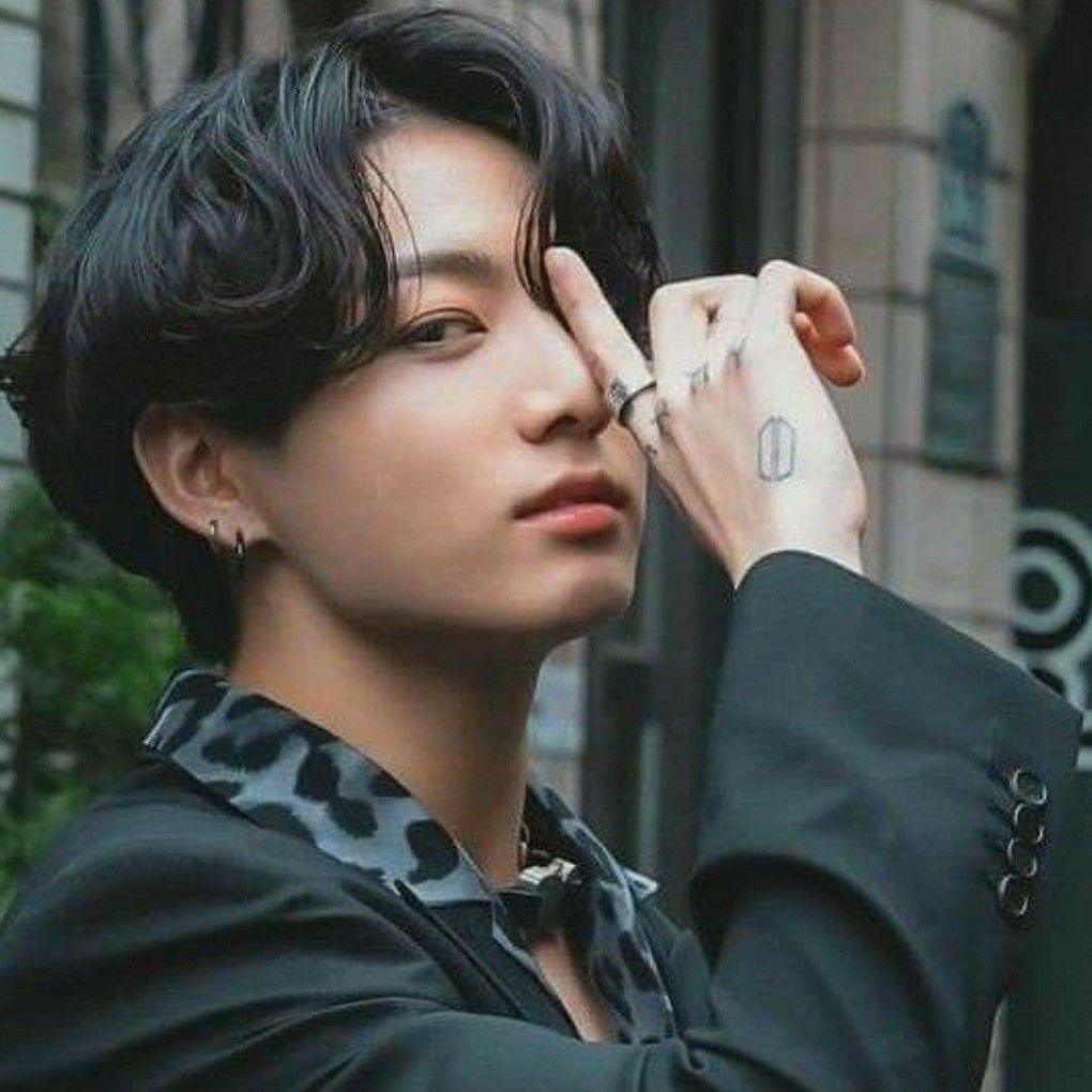 Latest photo of Jungkook (BTS)