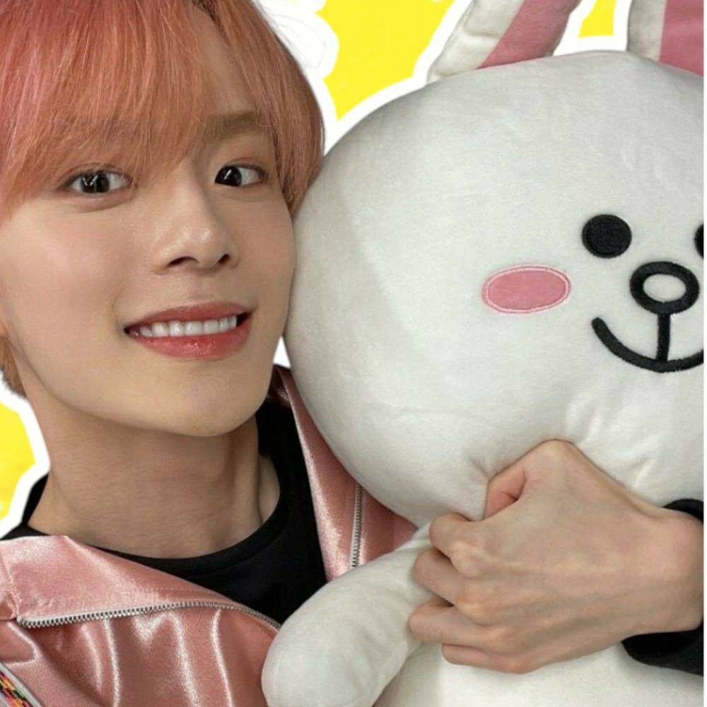 Latest photo of VERIVERY