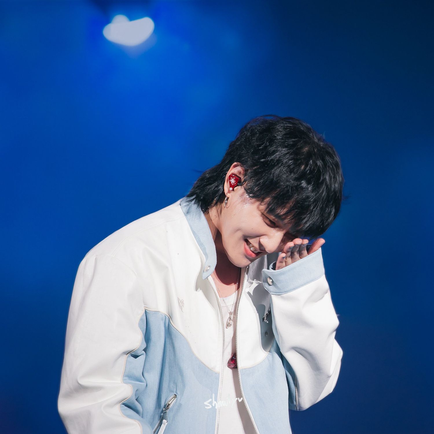 Recent activity shot of DK (iKON)