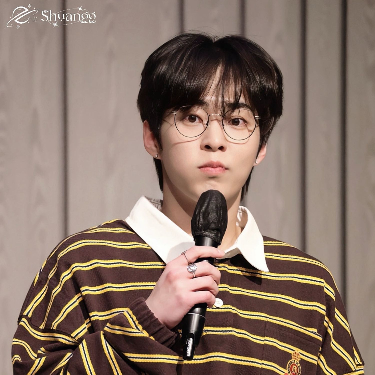 Xiumin (EXO)的幕後花絮