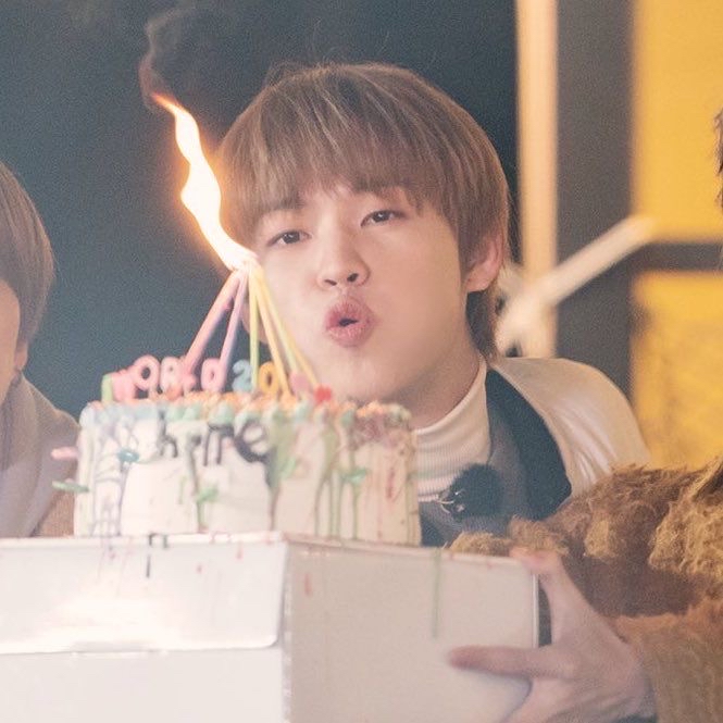 Foto aktivitas terbaru Chenle (NCT DREAM)