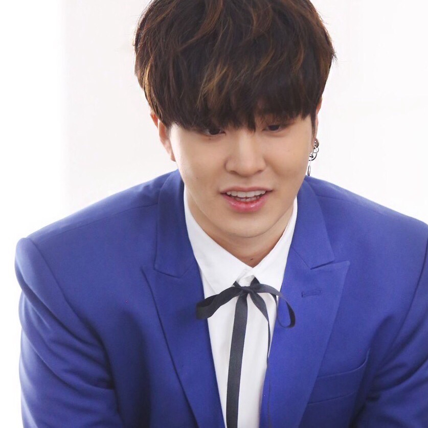 Behind-the-scenes cut of Youngjae (GOT7)