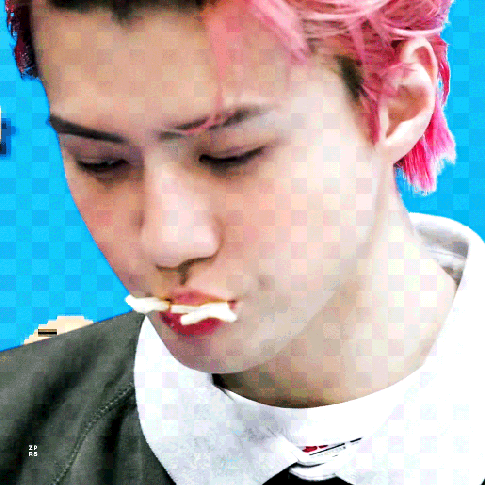 Recent activity shot of Sehun (EXO)