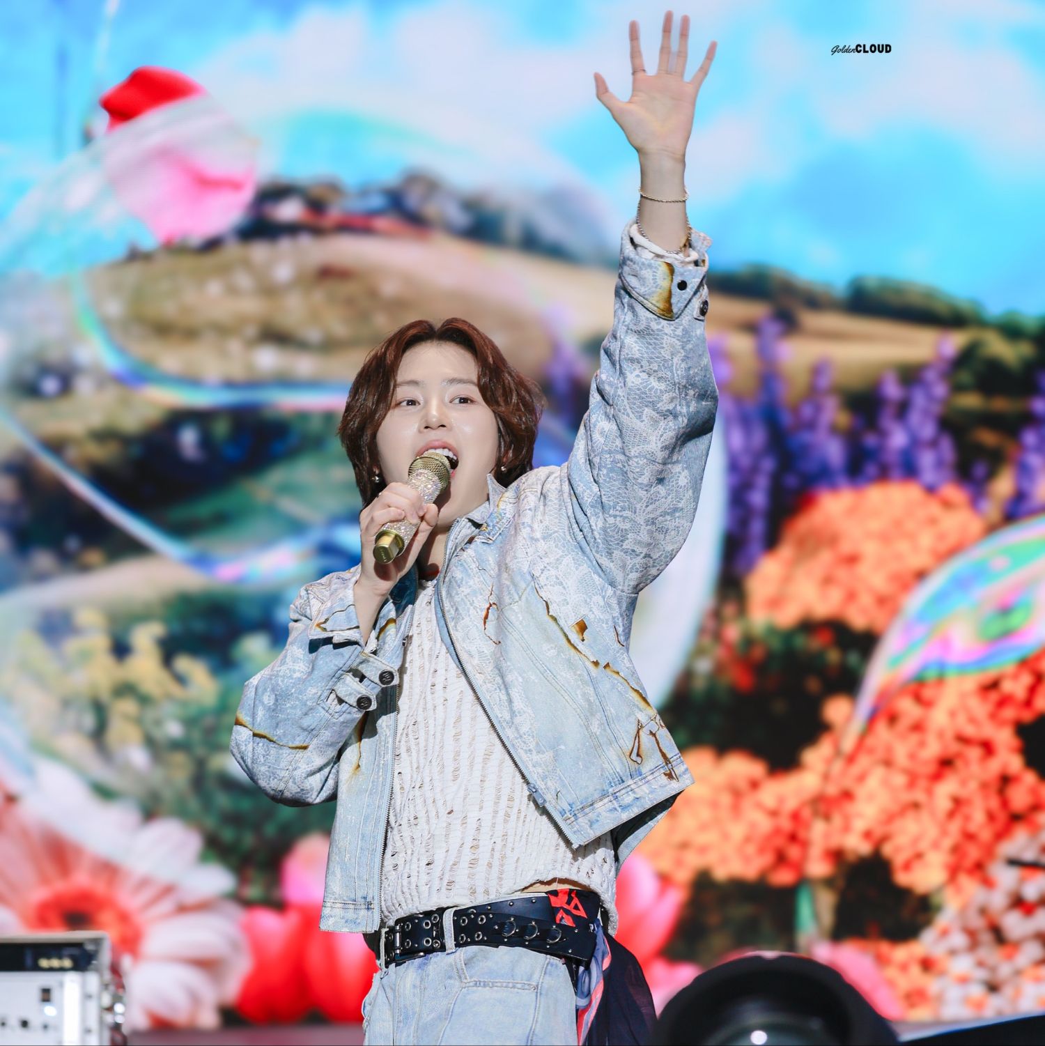 Foto terbaru Ha Sungwoon