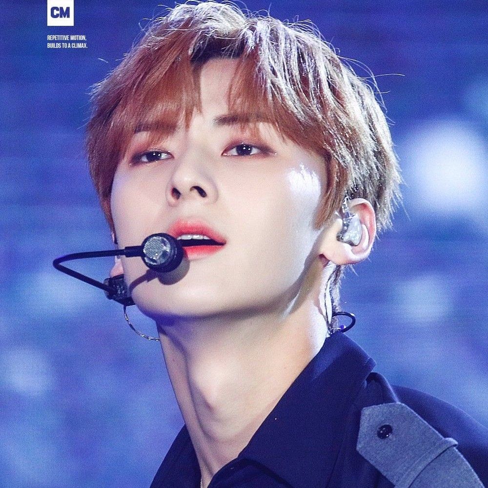 Latest photo of Hwang Minhyun