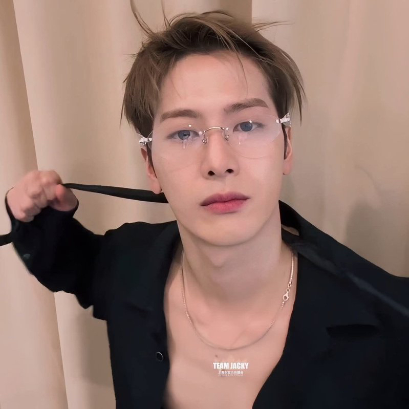 Behind-the-scenes cut of GOT7
