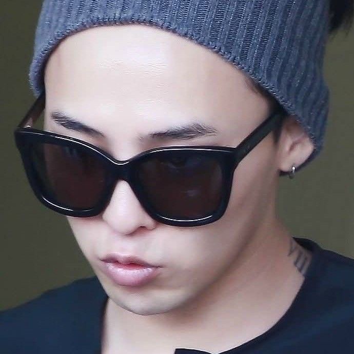 Recent activity shot of G-DRAGON (BIGBANG)
