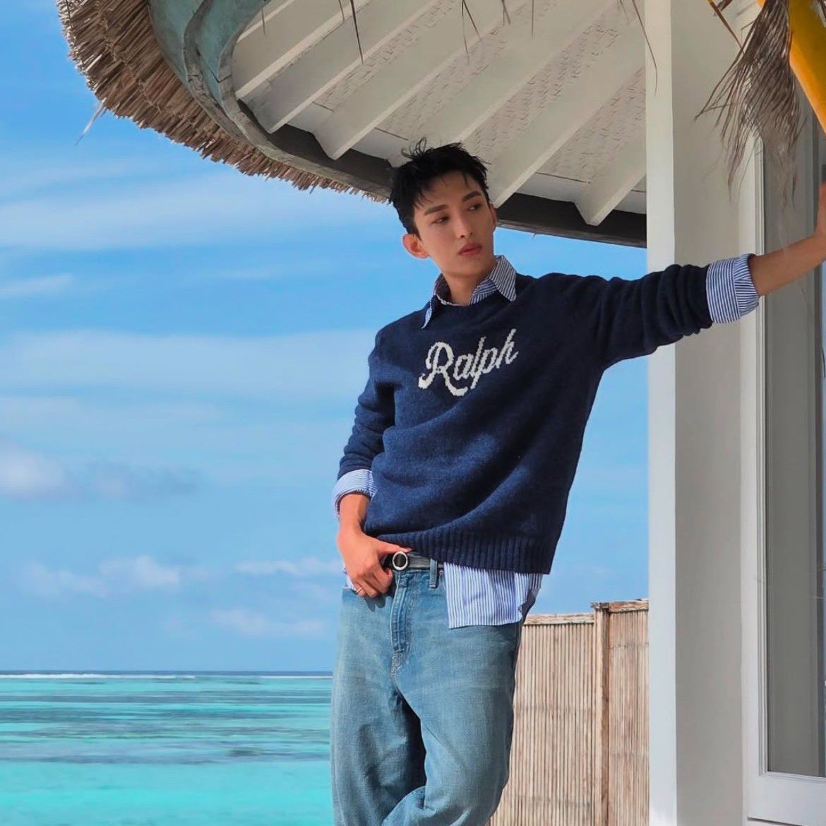 Behind-the-scenes cut of SEVENTEEN