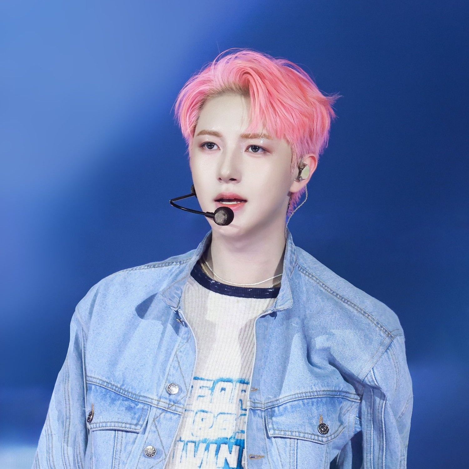 A moment captured by Renjun (NCT DREAM)'s fan