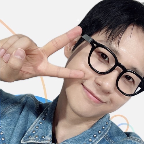 Latest photo of CNU (B1A4)