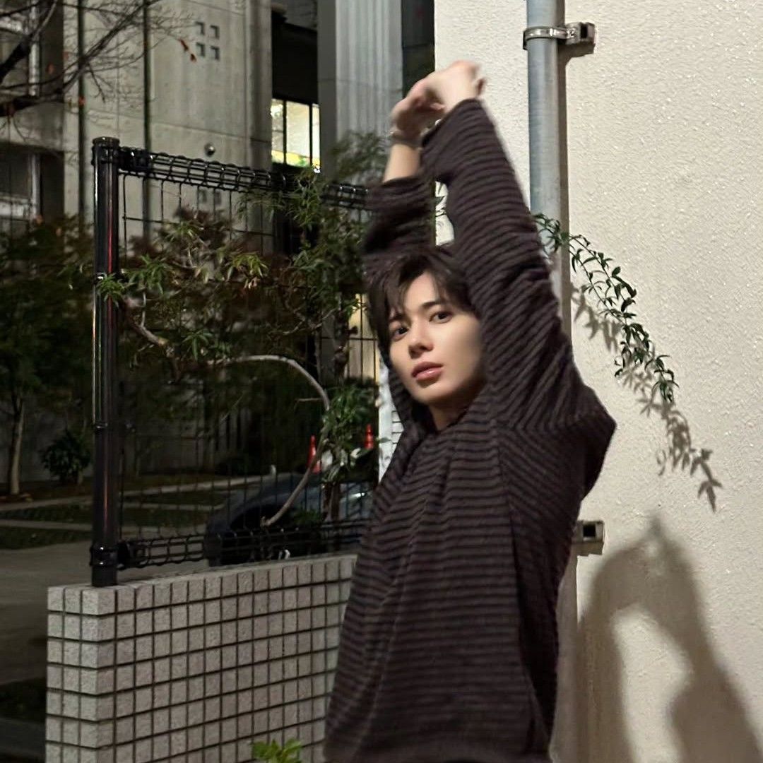 Foto terbaru Taehyun (TOMORROW X TOGETHER)