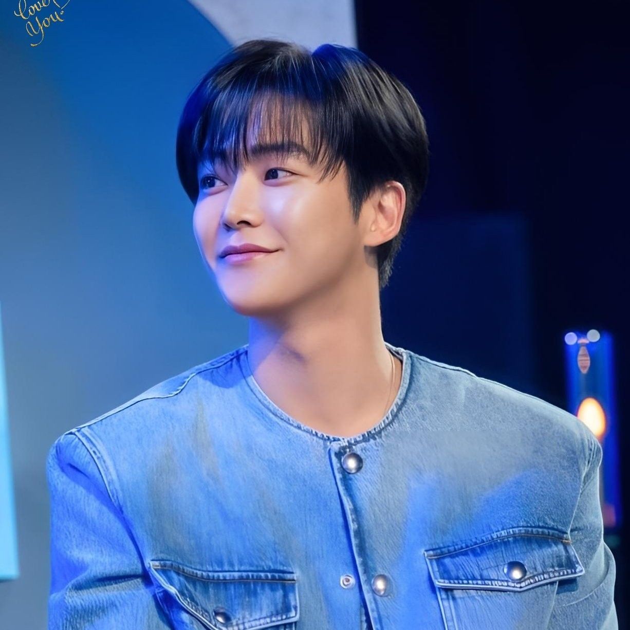 Behind-the-scenes cut of Rowoon