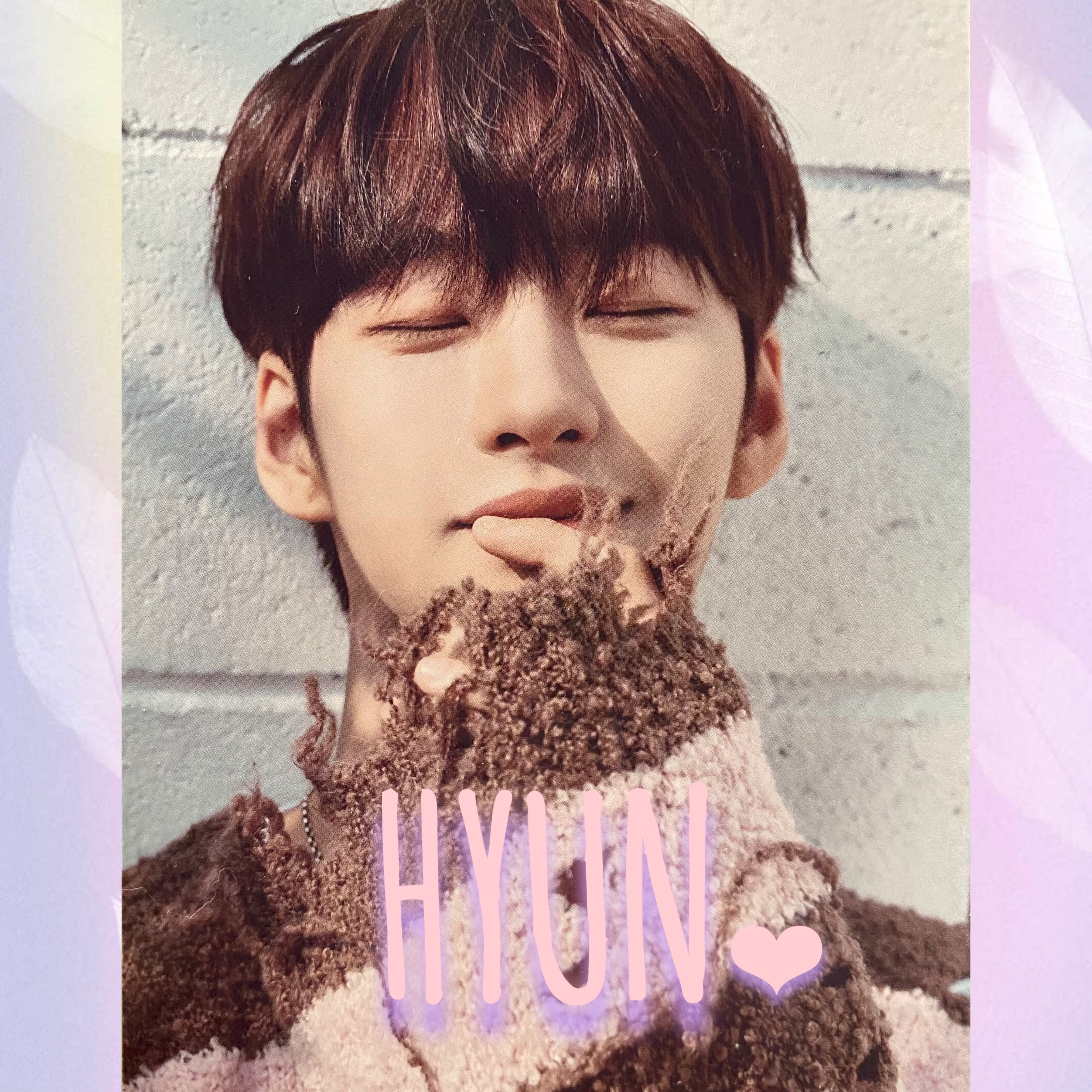 Latest photo of Hyun