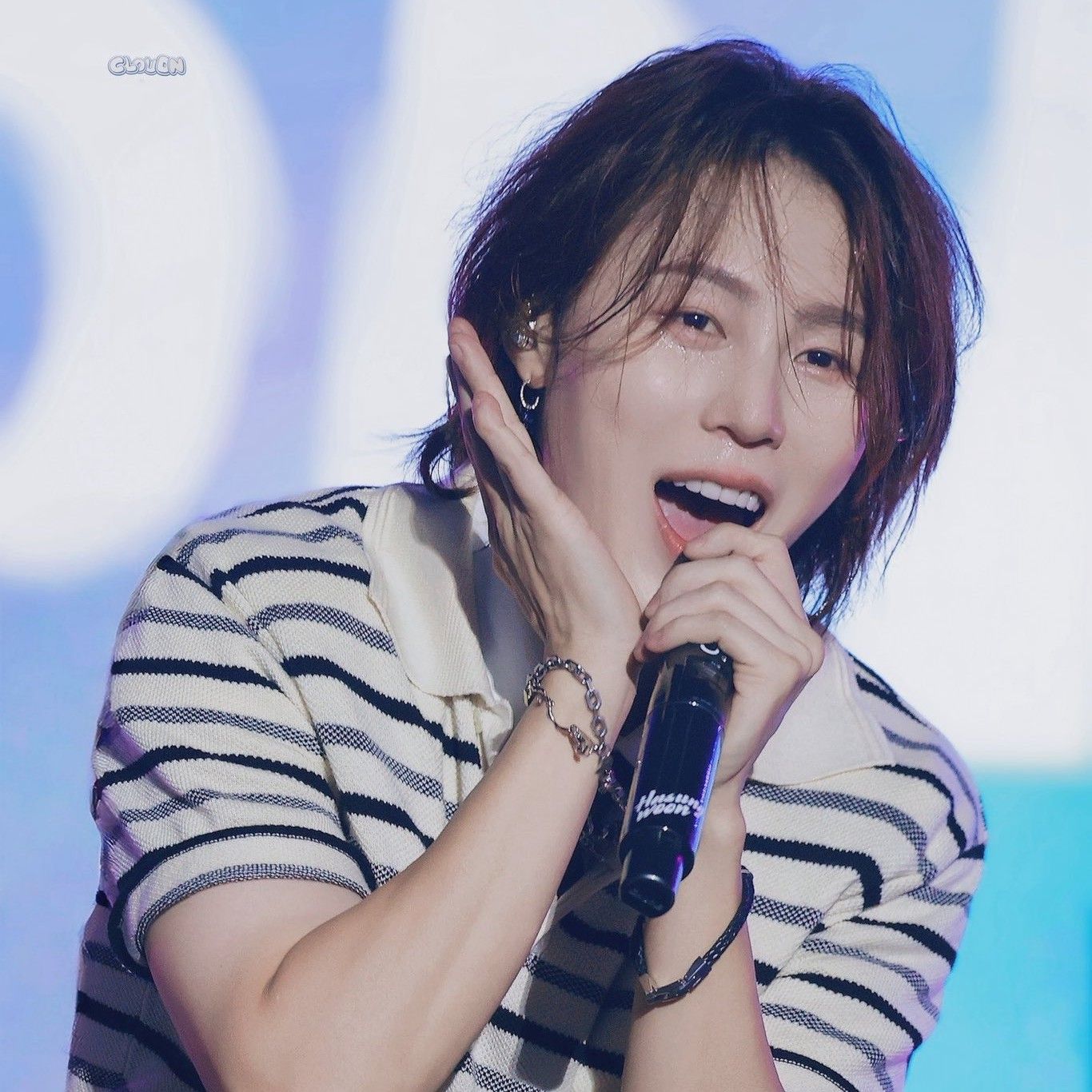 河成云的最新照片