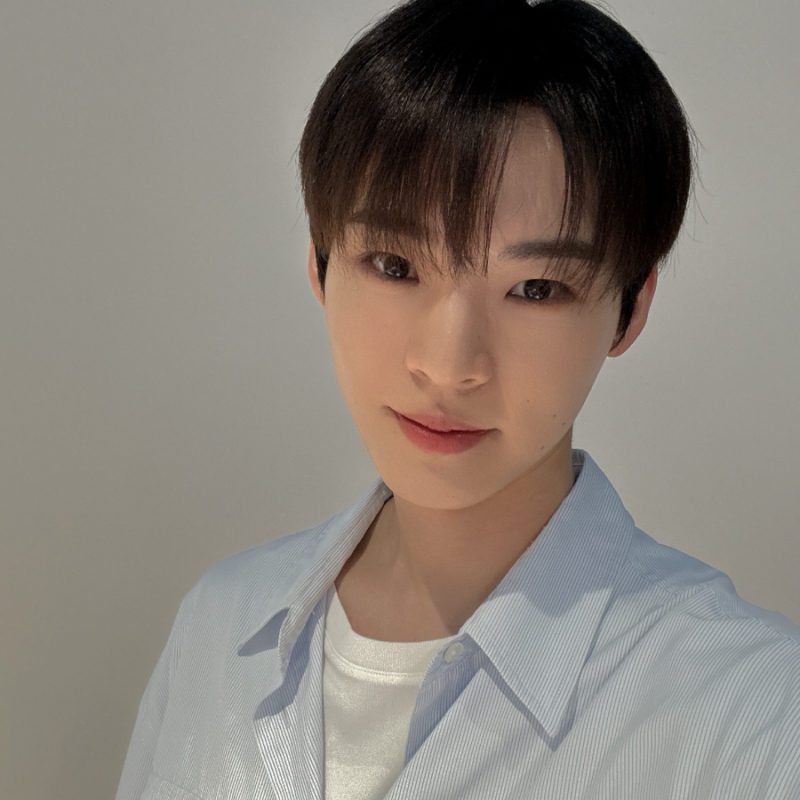 Latest photo of Hyojin (ONF)