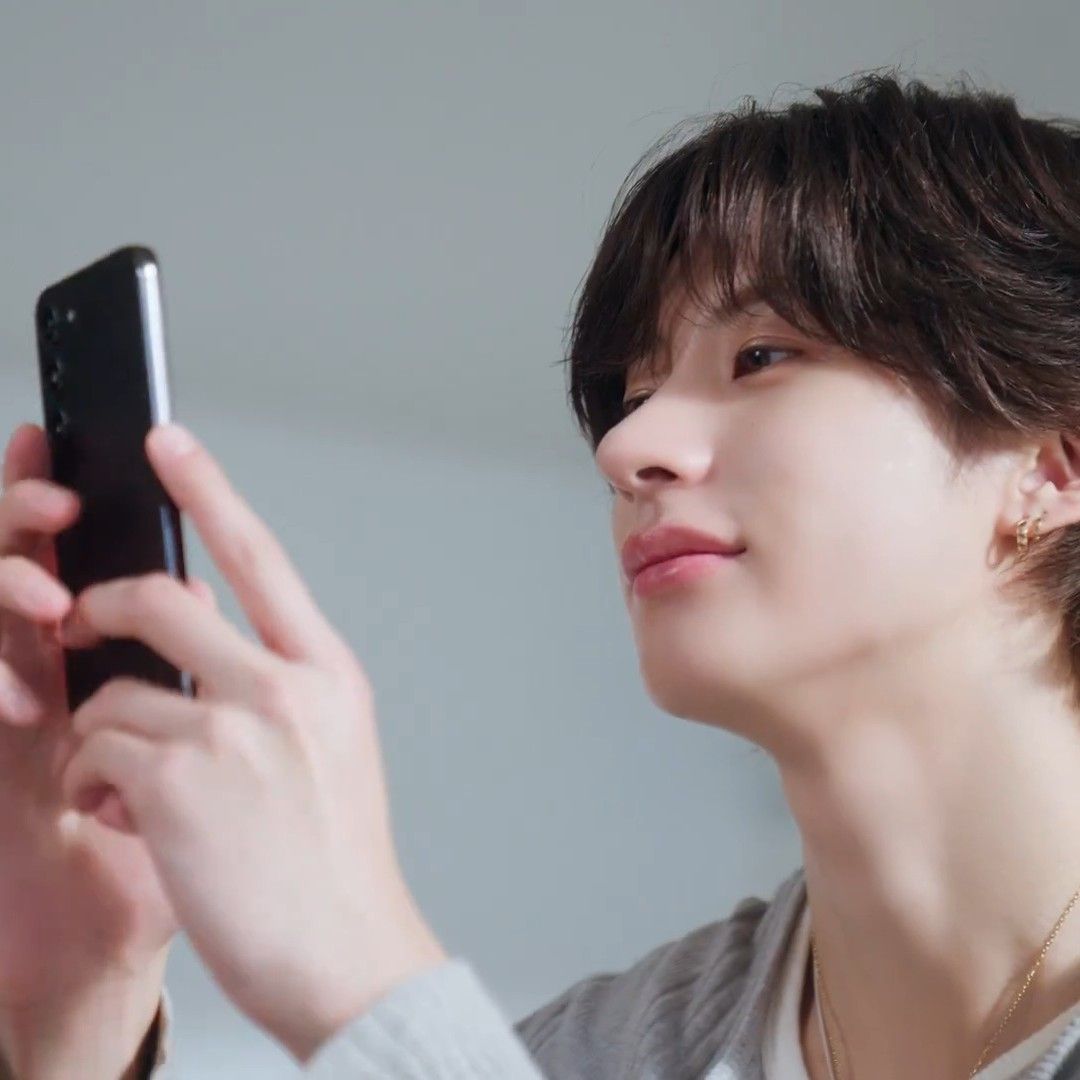 Recent activity shot of Anton (RIIZE)