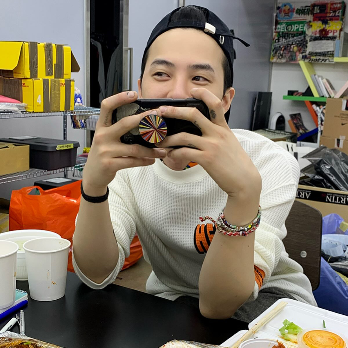 Recent activity shot of G-DRAGON (BIGBANG)
