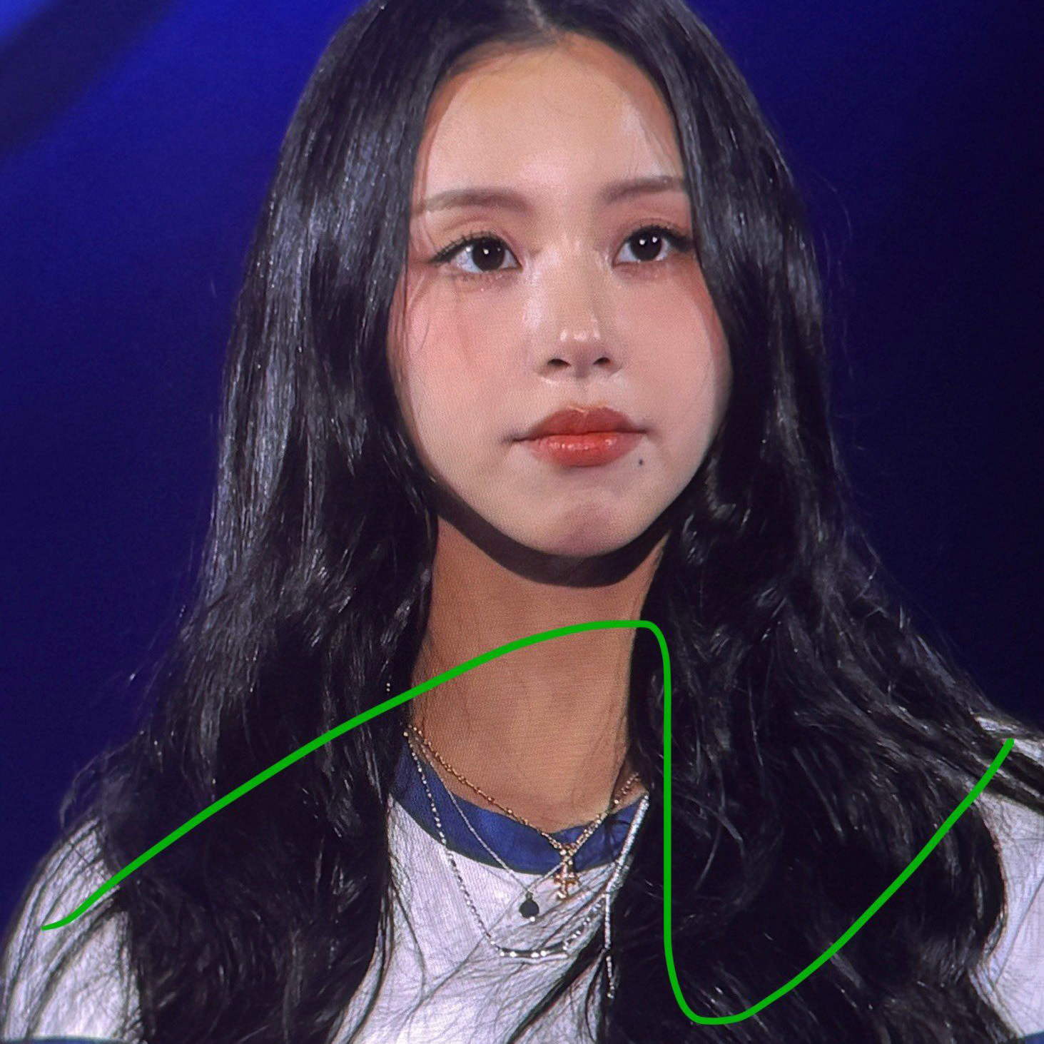 Recent activity shot of Chaeyoung (TWICE)