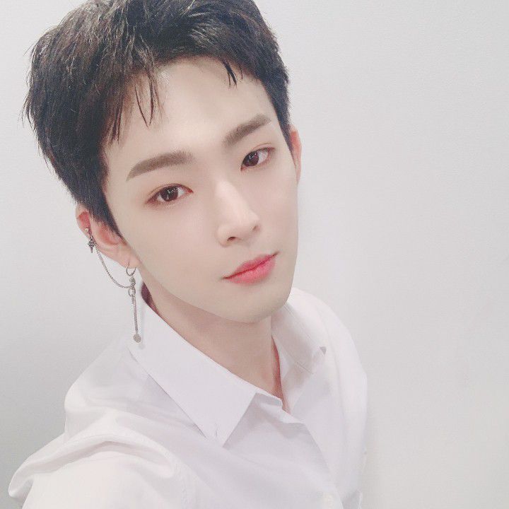 이도 (원어스)의 비하인드 컷