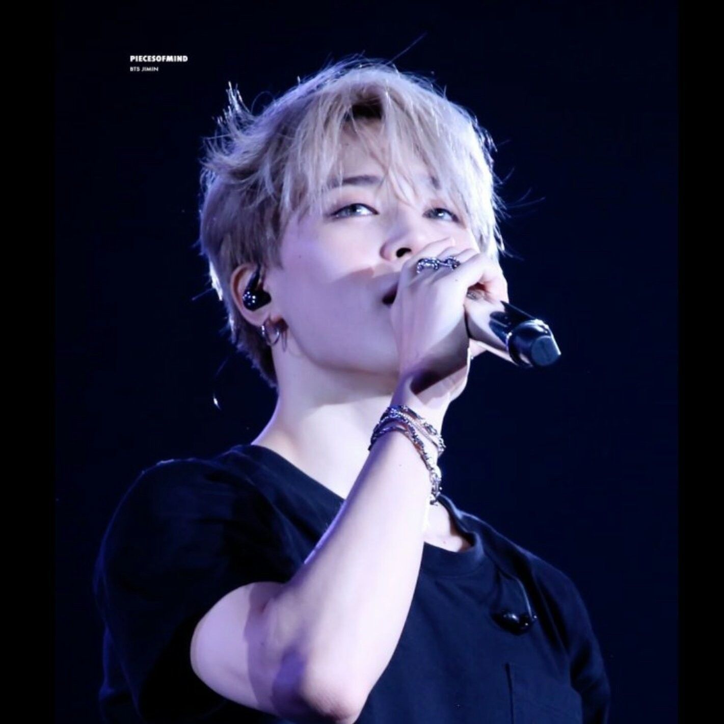 A moment captured by Jimin (BTS)'s fan