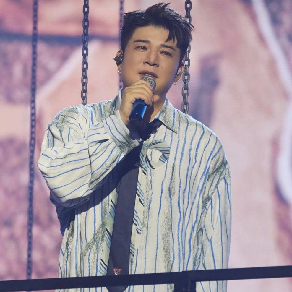 A moment captured by Shindong (Super Junior)'s fan