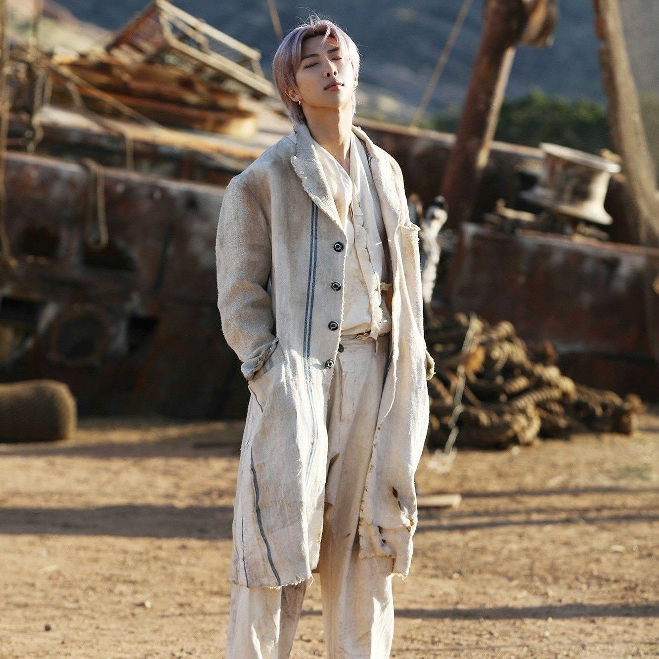 Behind-the-scenes cut of RM (BTS)