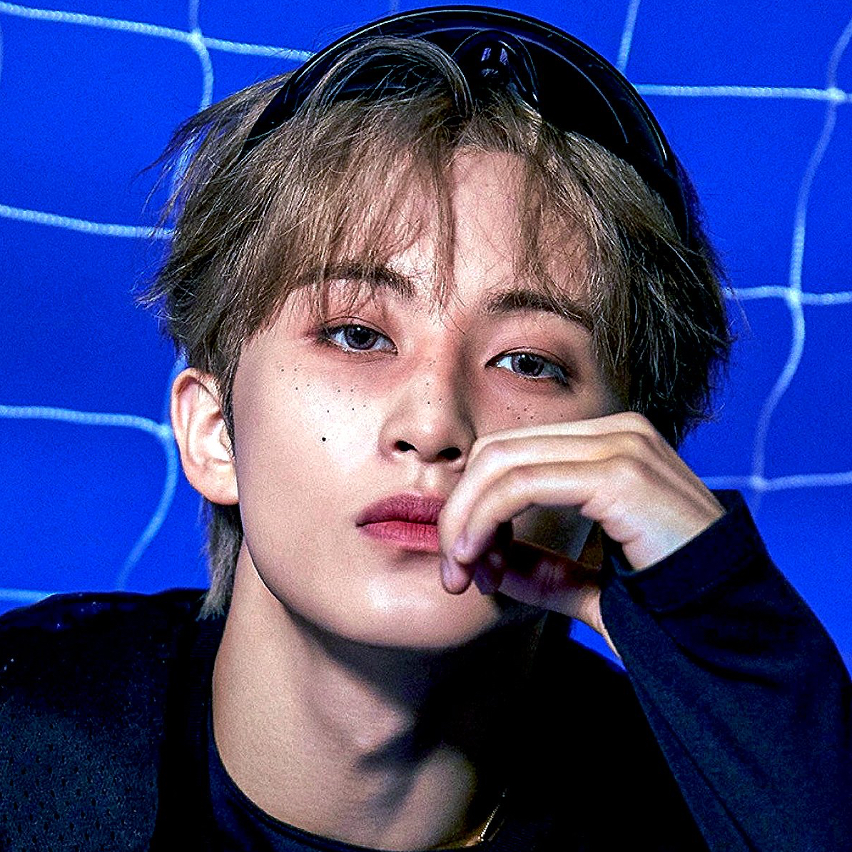 A moment captured by Mark (NCT 127, NCT DREAM)'s fan