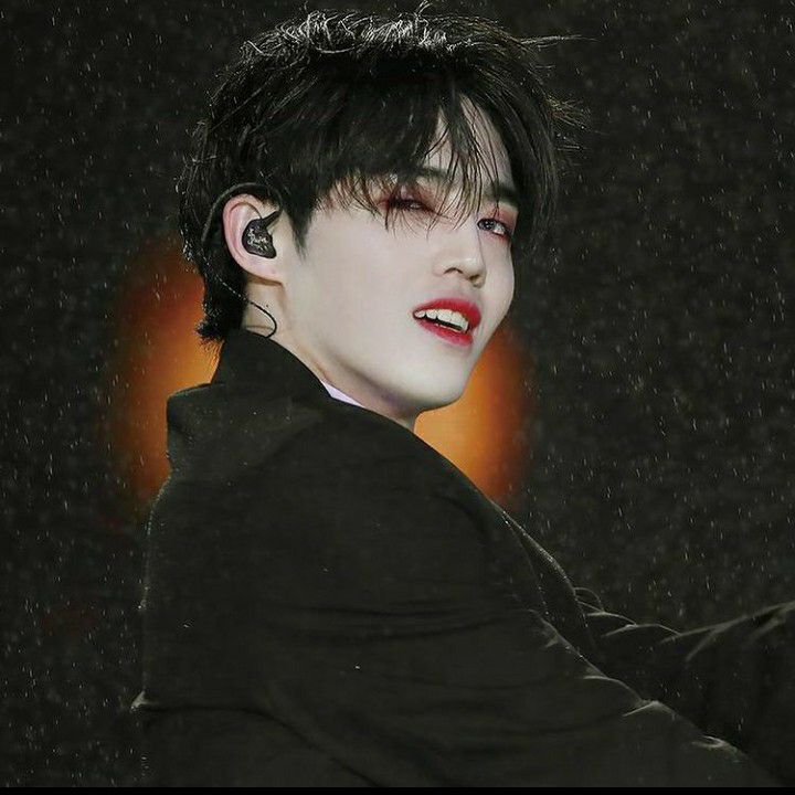 S.Coups (SEVENTEEN)的幕后花絮