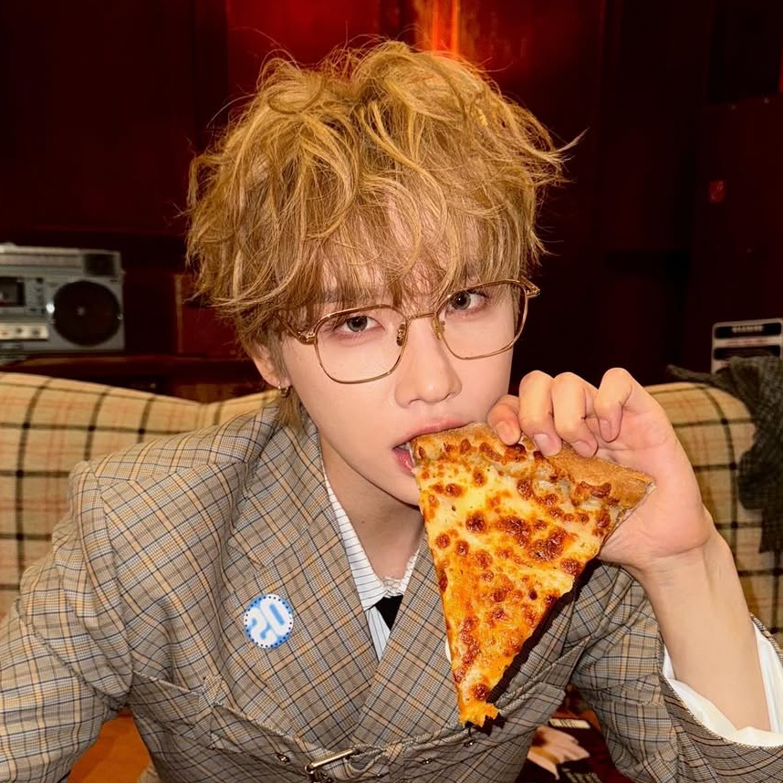 Latest photo of Jeon Woong (AB6IX)