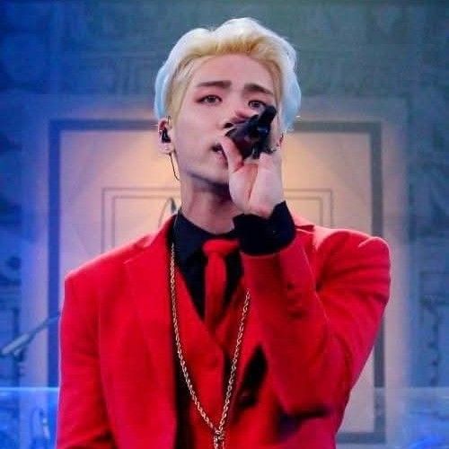 Latest photo of Jonghyun (SHINee)