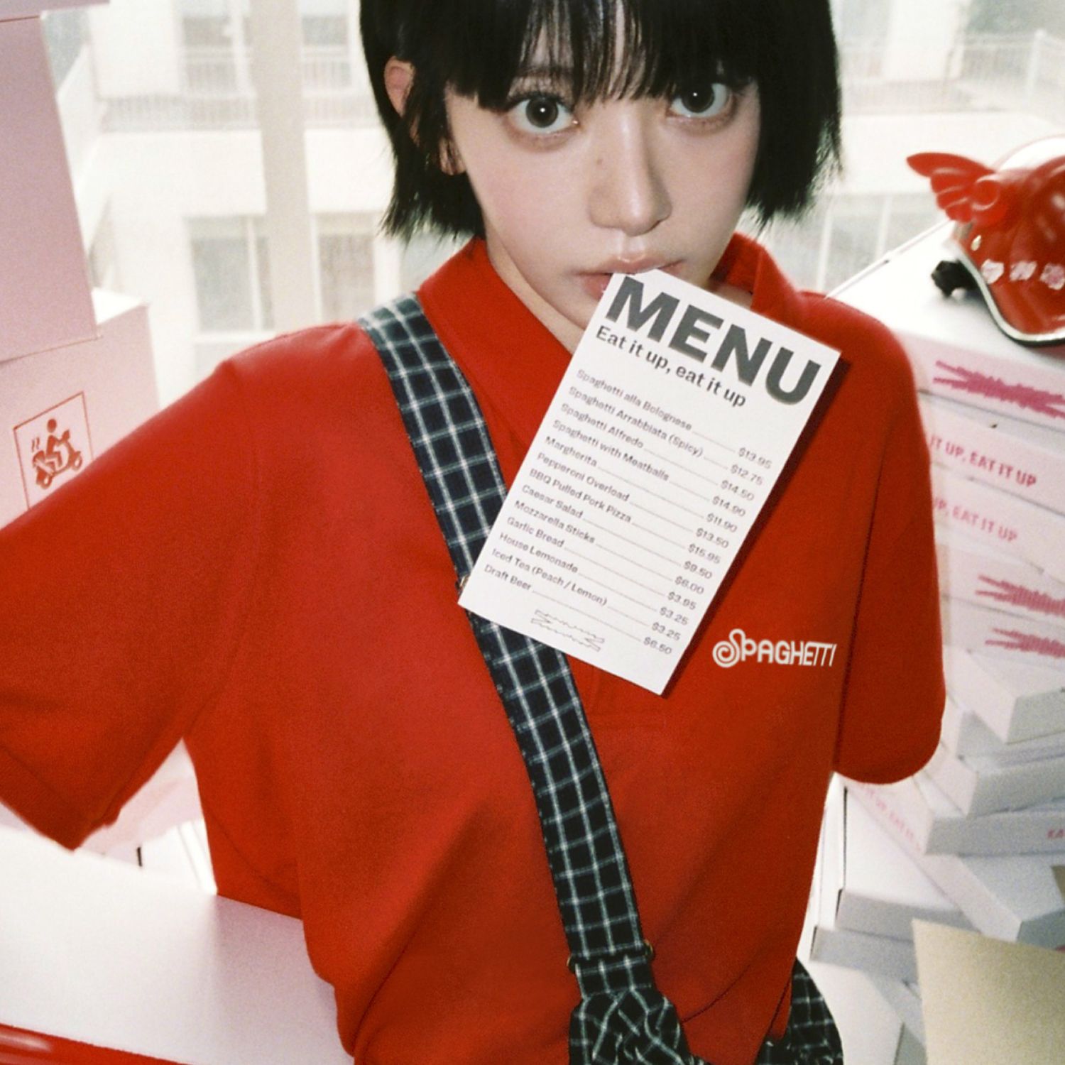 宮脇咲良 (LE SSERAFIM)的幕后花絮