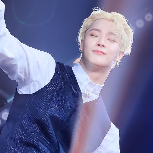 Latest photo of Moonbin (ASTRO)