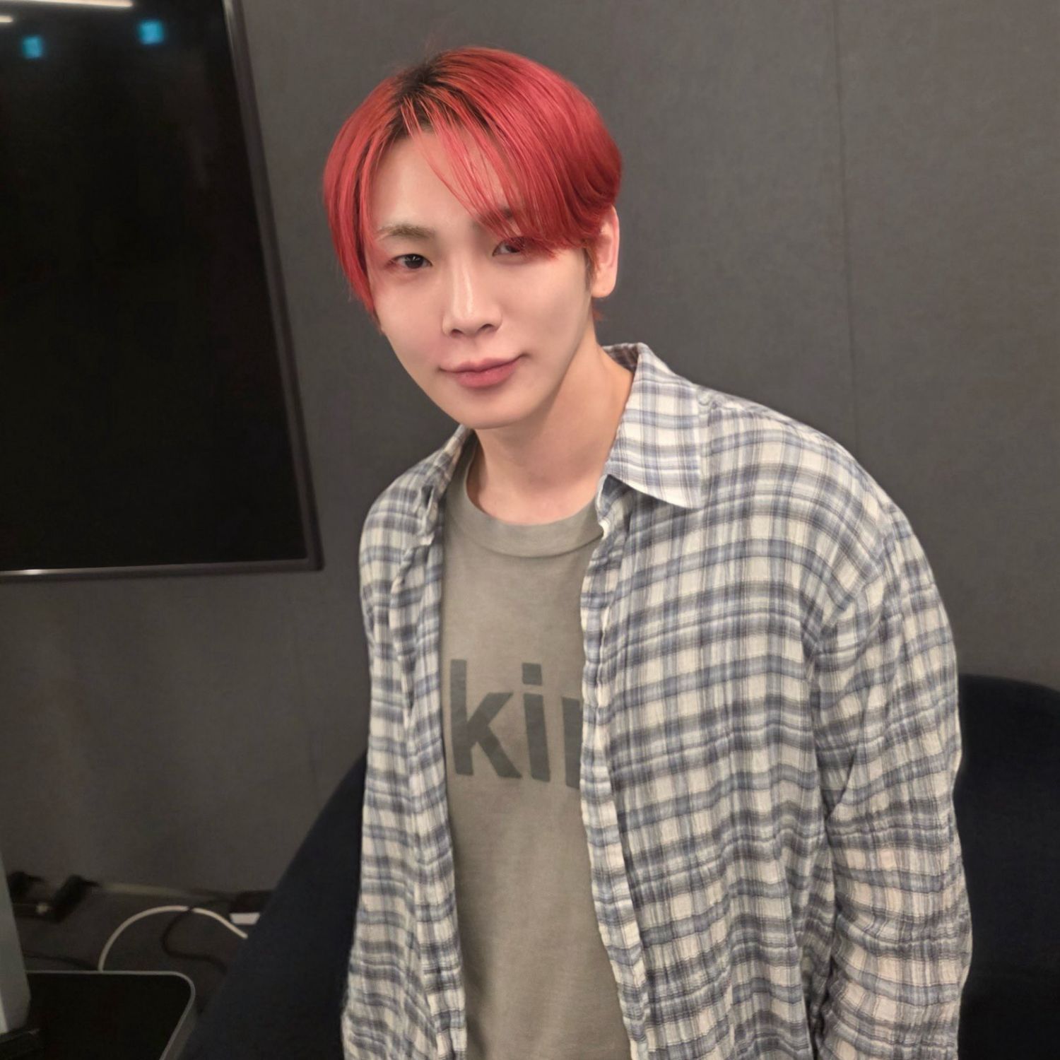 Behind-the-scenes cut of Key (SHINee)