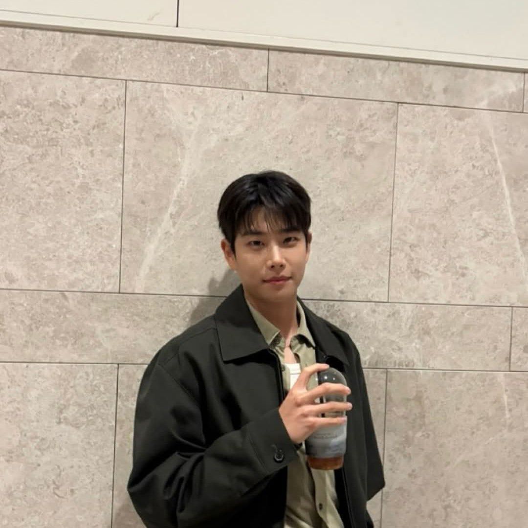 Potret di balik layar MJ (ASTRO)