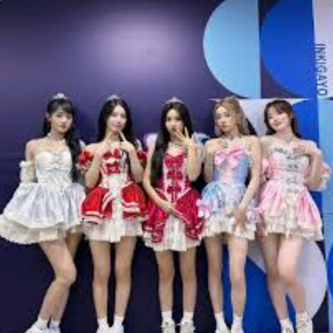 Latest photo of Shuhua (i-dle)