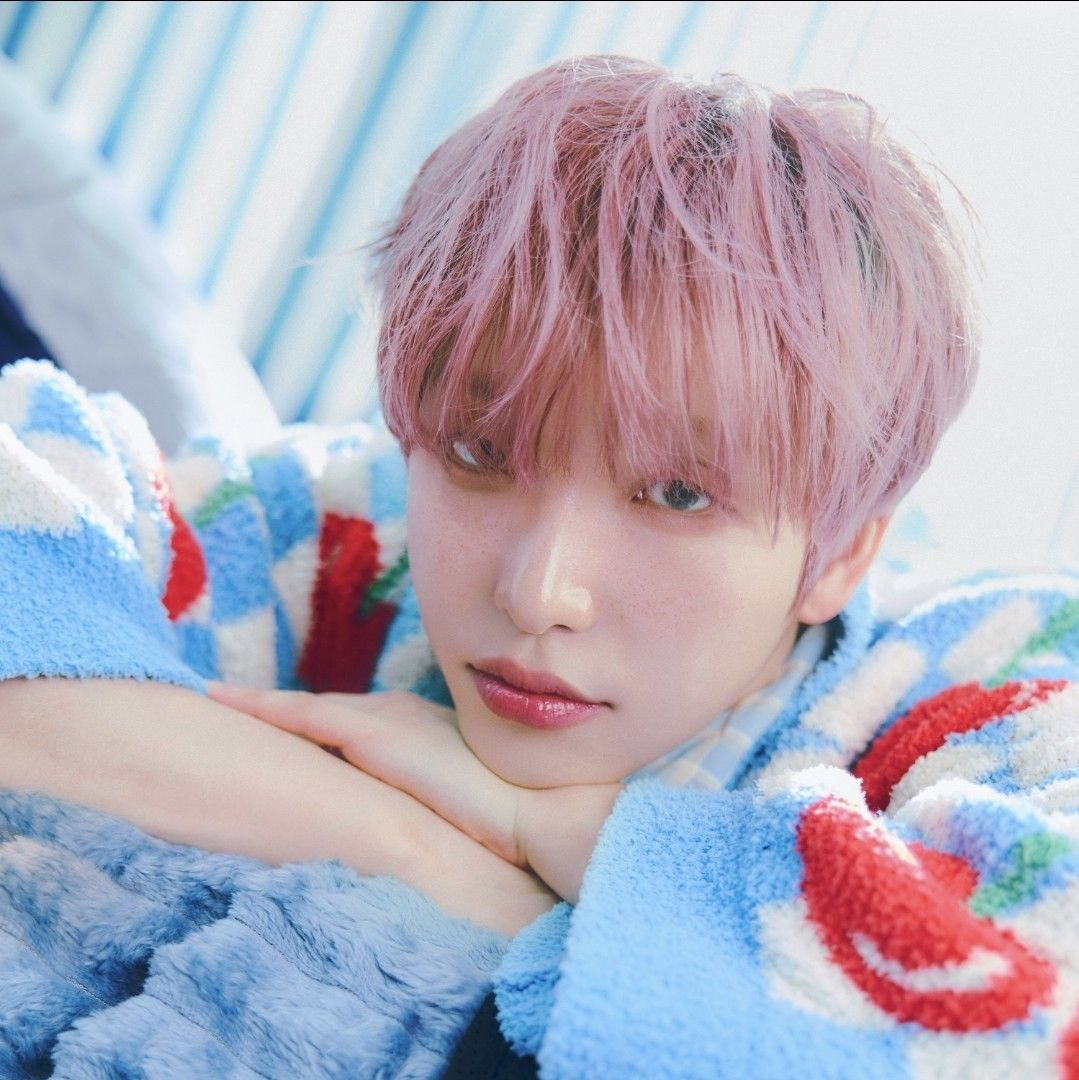 Recent activity shot of Seoho (ONEUS)