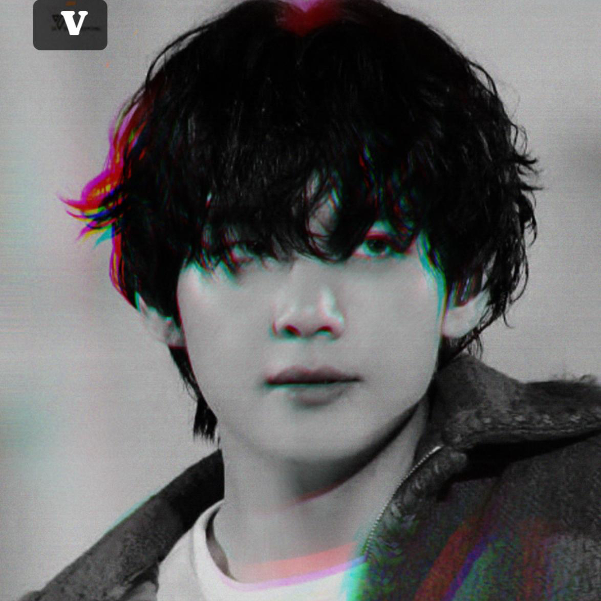 V (防弹少年团)的最新活动照片