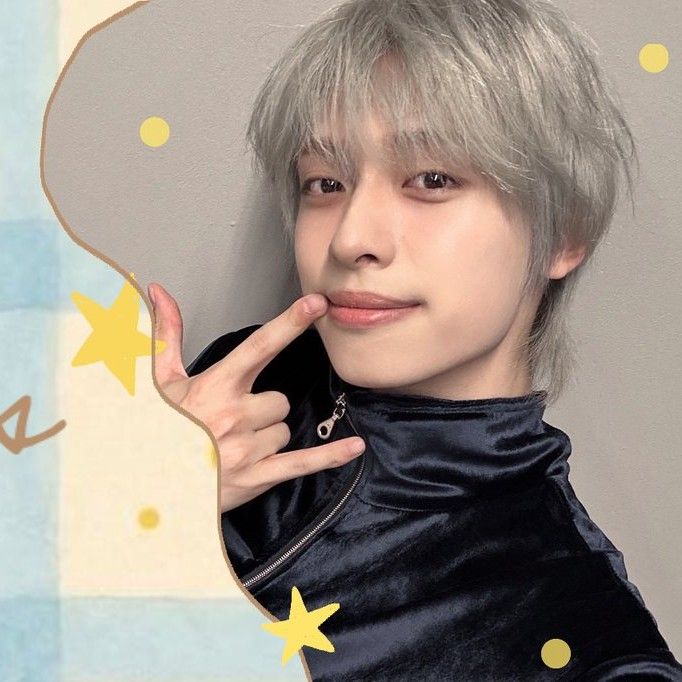 A moment captured by Gaon (Xdinary Heroes)'s fan