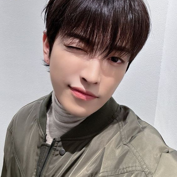 Latest photo of Hongjoong (ATEEZ)